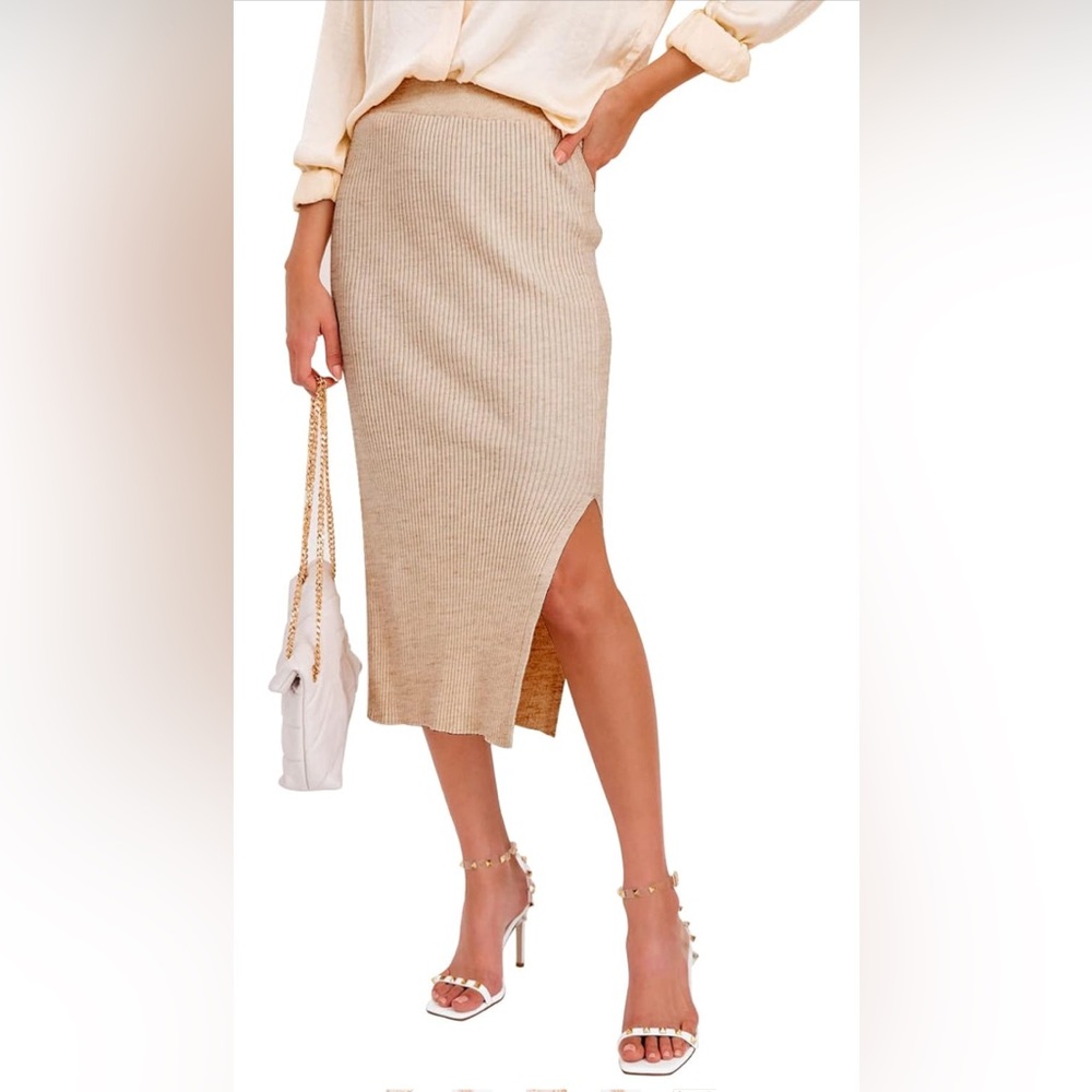 Tan Ribbed Knit Skirt - NWOT